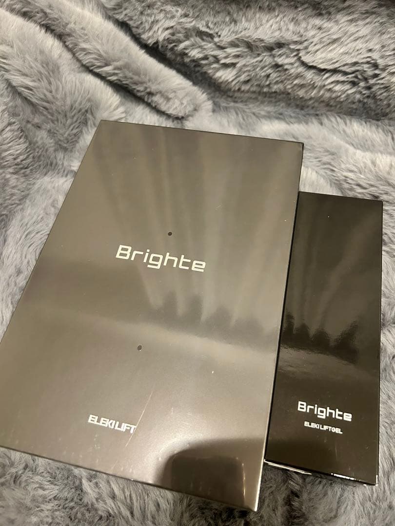 新品未開封　Brighteブライト エレキリフト＋エレキリフトジェル110g
