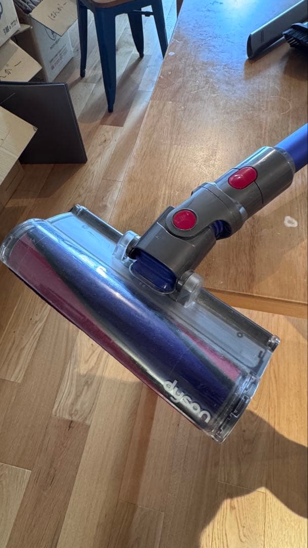 【ダイソン美品】Dyson V7 fluffy コードレスSV11 FF OLB