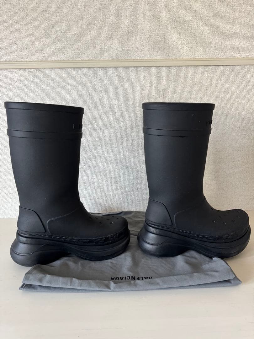 Balenciaga Crocs カニエウェスト