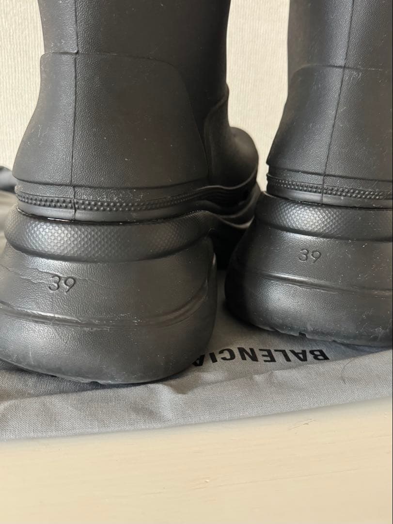 Balenciaga Crocs カニエウェスト