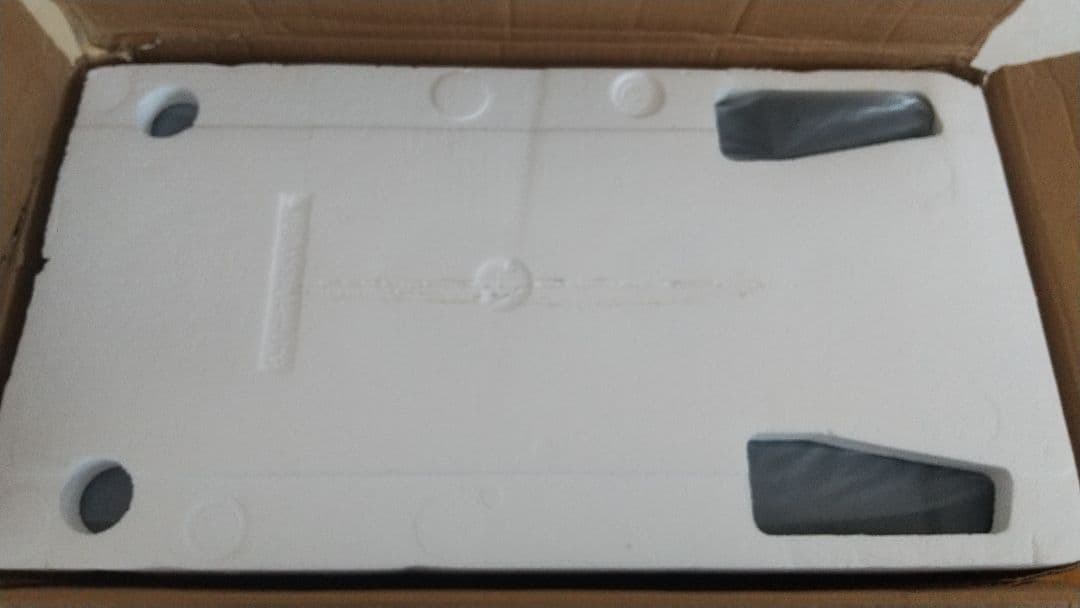 【新品未使用】SunRuck ワインセラー SR-W208 庫内LED 8本収納