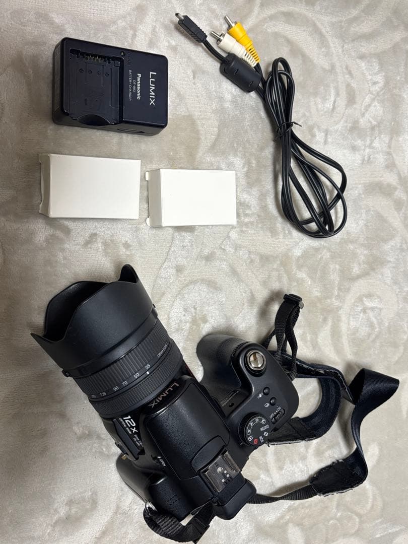 LUMIX デジタル一眼レフカメラ 12倍ズーム