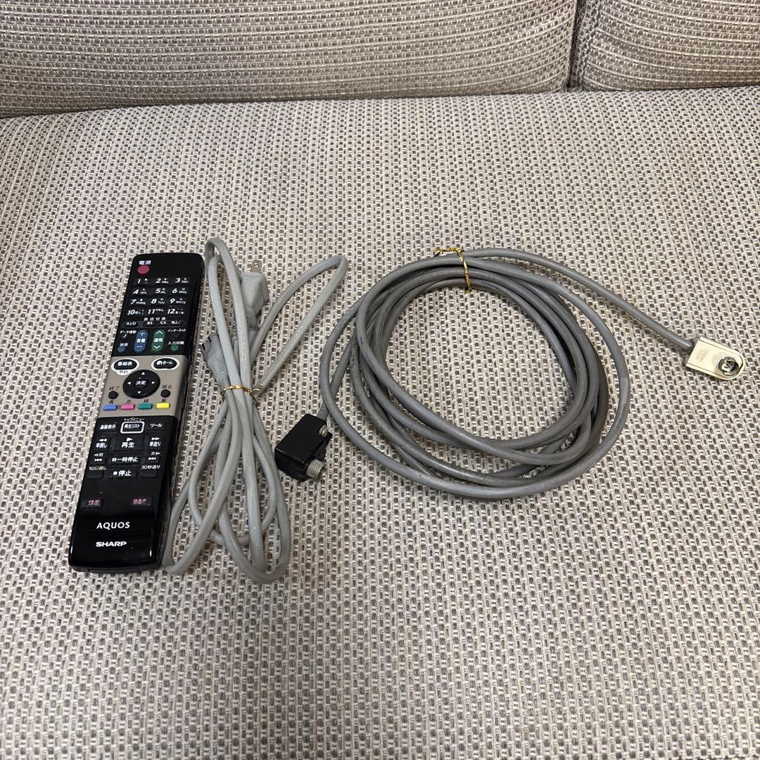 SHARP AQUOS 赤い液晶テレビ 本体