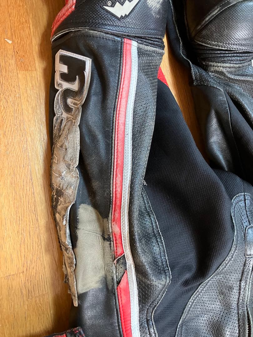 クシタニ　革ツナギ Kサルトスーツ　ジャンク　バイクジャケット　レーシングスーツ