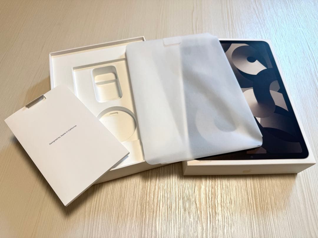 【美品】iPad Air 第5世代　256GB 10.9インチ　Wi-Fiモデル