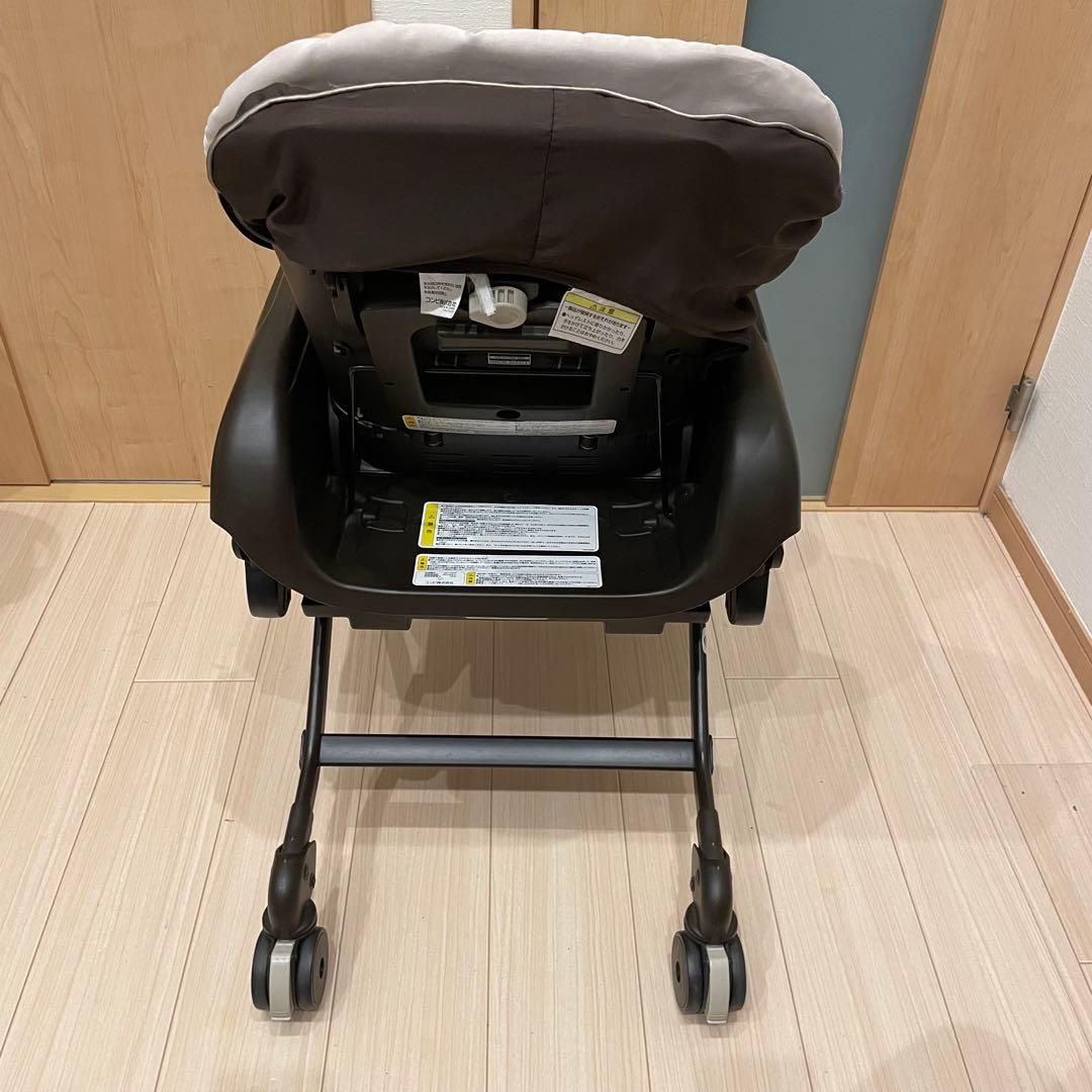 COMBI コンビ CWLネムリラAT BEDİ 電動チェア オートスイング