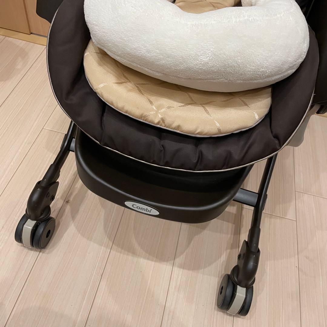 COMBI コンビ CWLネムリラAT BEDİ 電動チェア オートスイング