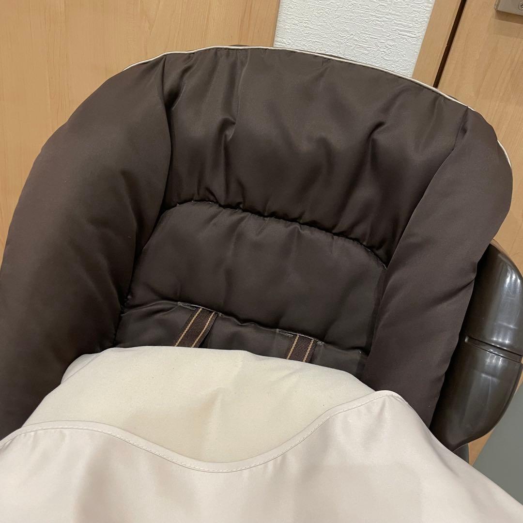 COMBI コンビ CWLネムリラAT BEDİ 電動チェア オートスイング