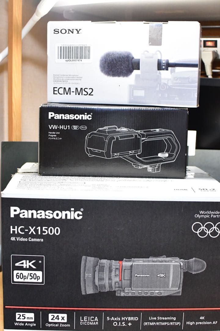 パナソニックHC-X1500＋VW-HU1＋マイクECM-MS2＋バッテリ2個