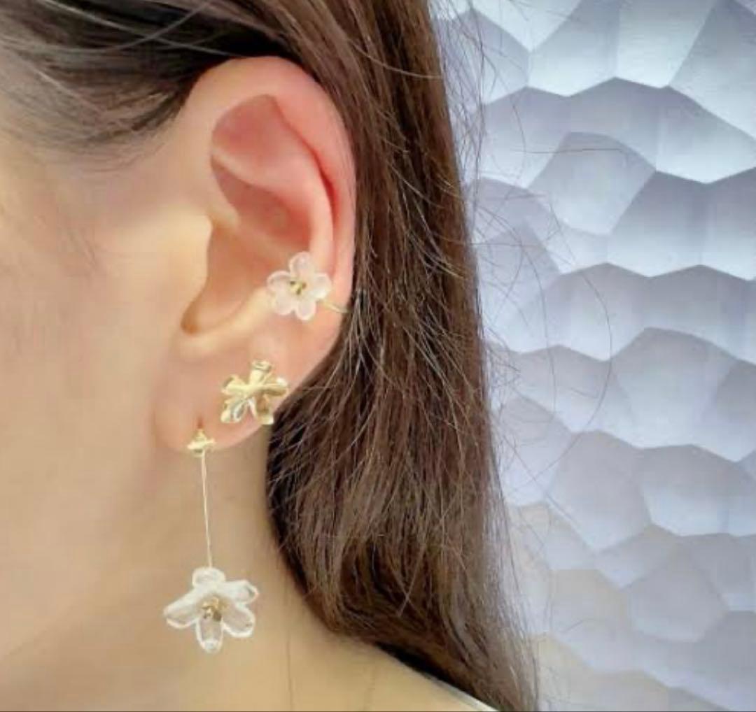 最終価格　サンカヨウ　スタージュエリー　ピアス