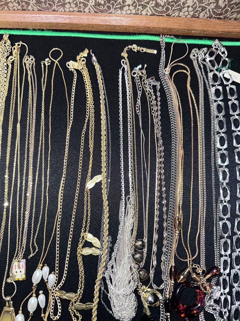 と*い様 遺品整理　アクセサリー多数　刻印有無混在・素材不明