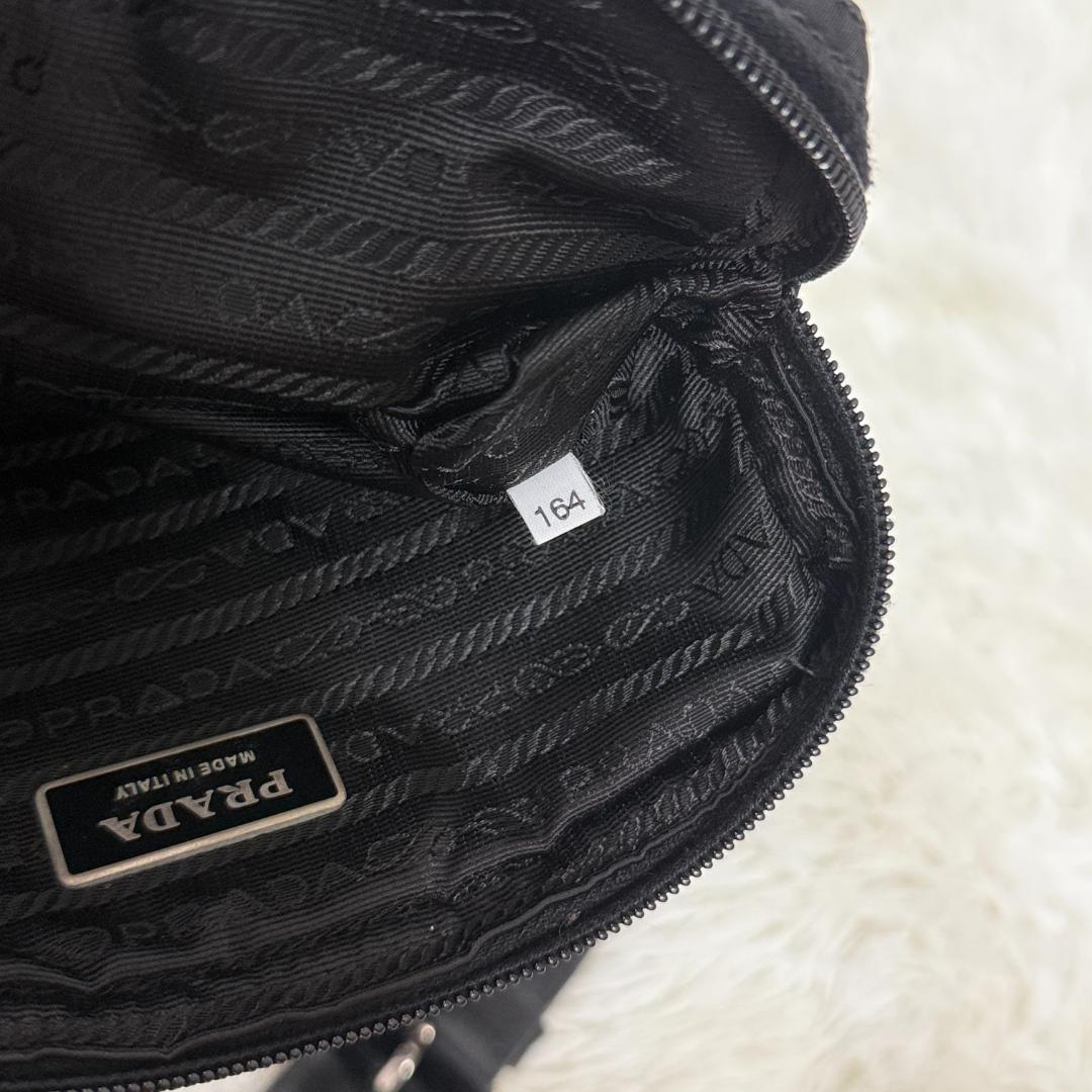 Clauvia様✨PRADA プラダ ボディバッグ ウエストバッグ 三角ロゴ