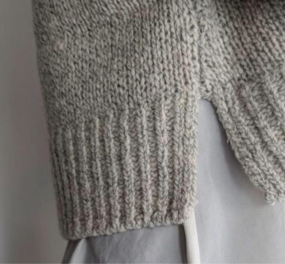 TICCA ティッカ　Vネックニットベスト　OFFWHITE