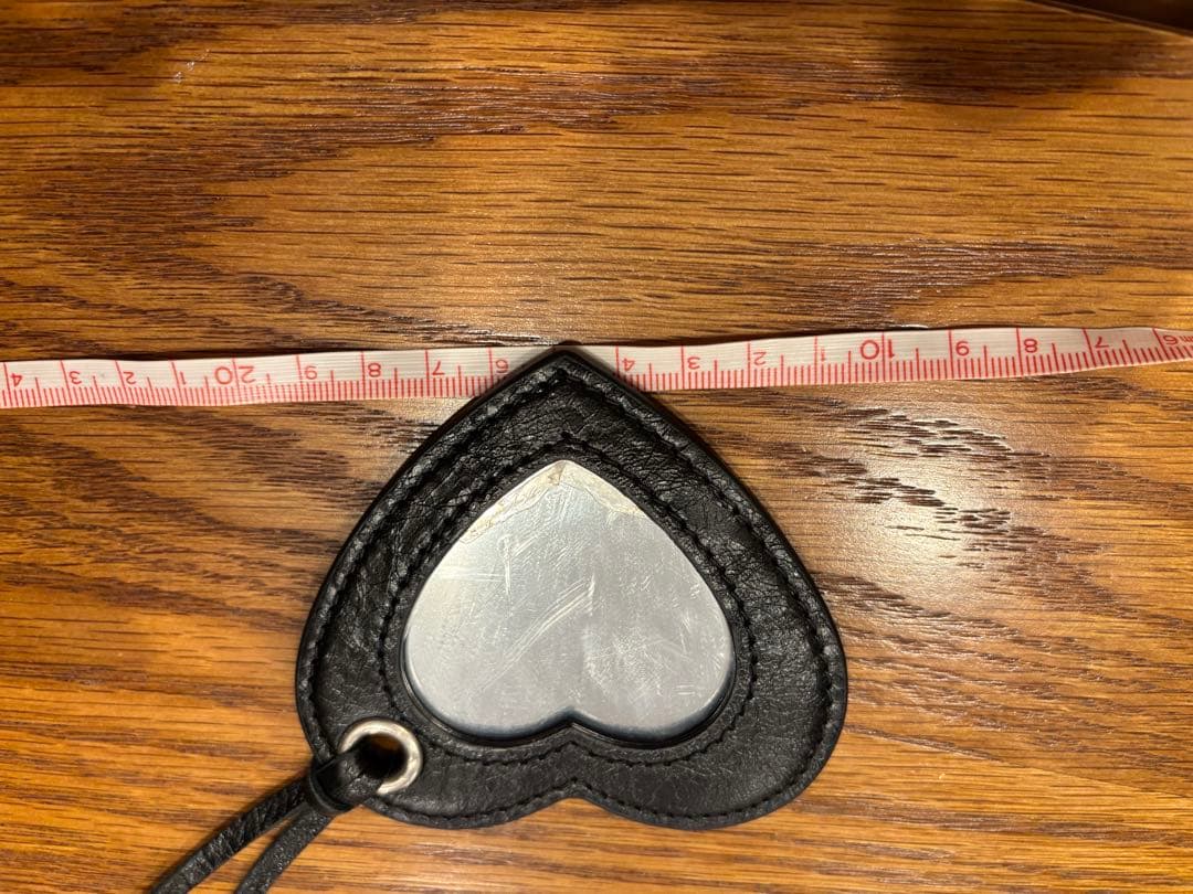 balenciaga ハートミラー　バレンシアガ