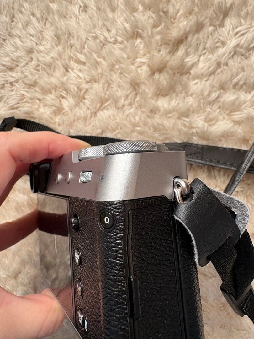 FUJIFILM x100vi シルバー