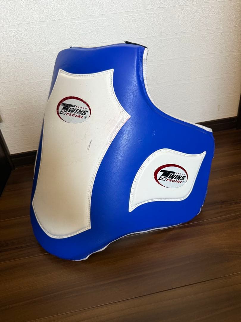 twins ツインズ ボディプロテクター ボディミット ベリーミット