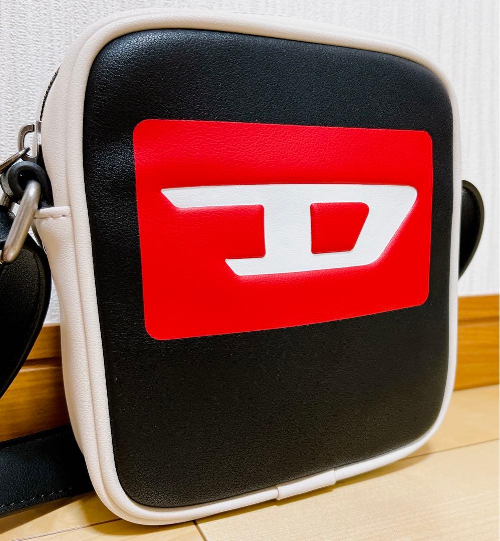 タグお付けします★ Dロゴ★ DIESEL ショルダーバッグ