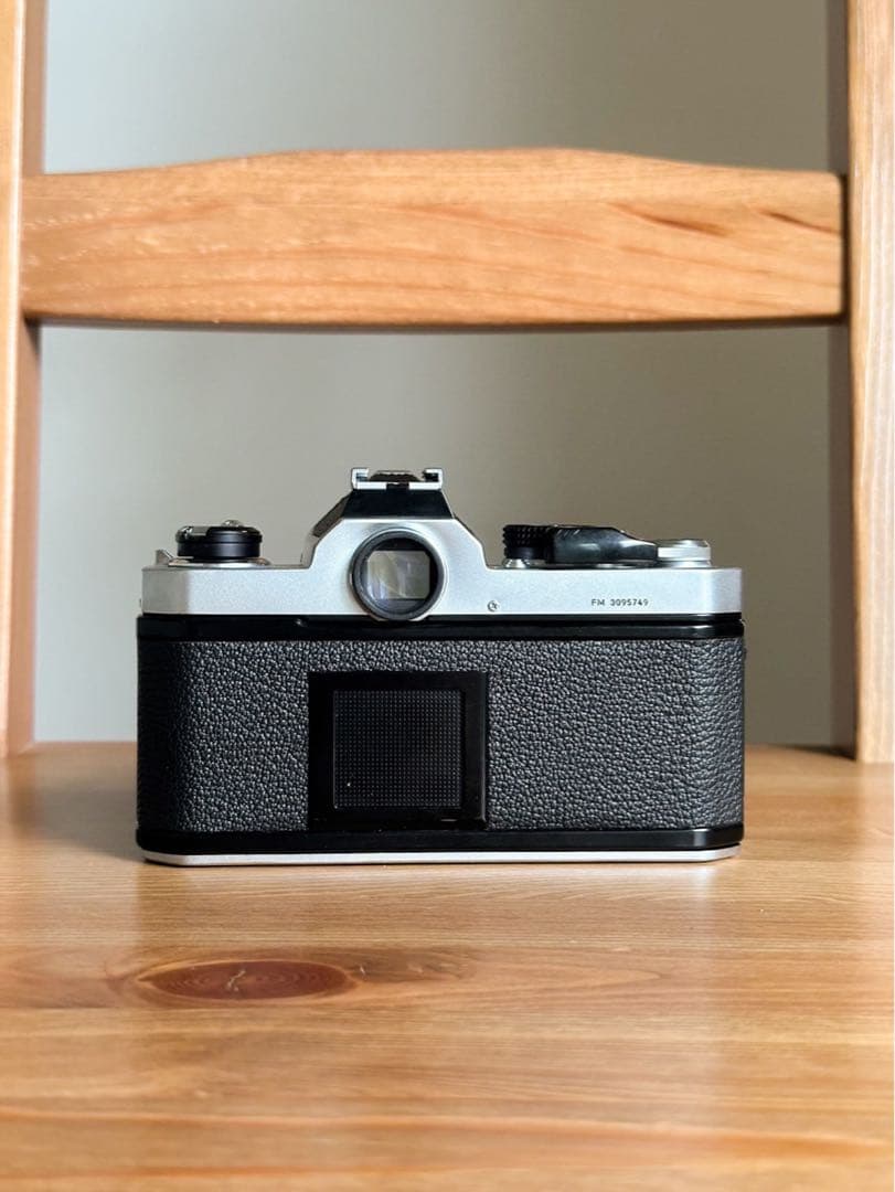 【極美品】【完動品】Nikon FM 一眼レフカメラ NIKKORレンズ付き