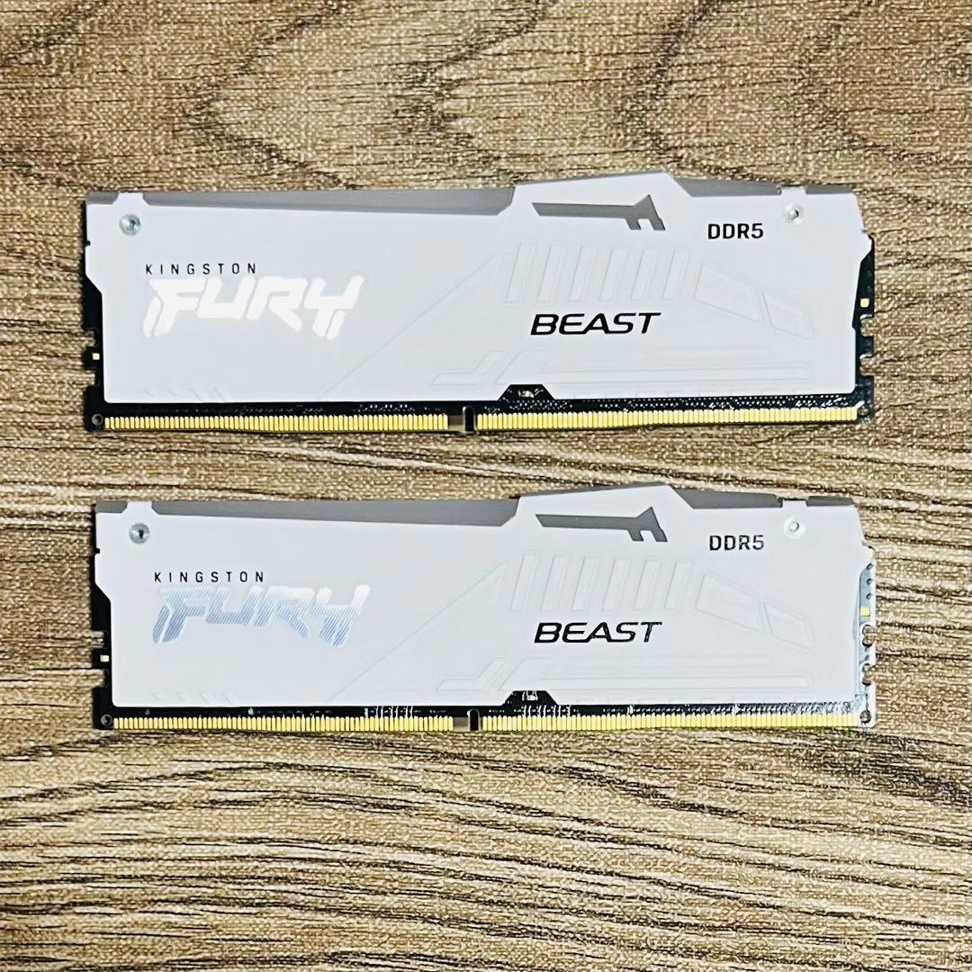 Kingston FURY Beast DDR5-5600 16GBx2枚組 白