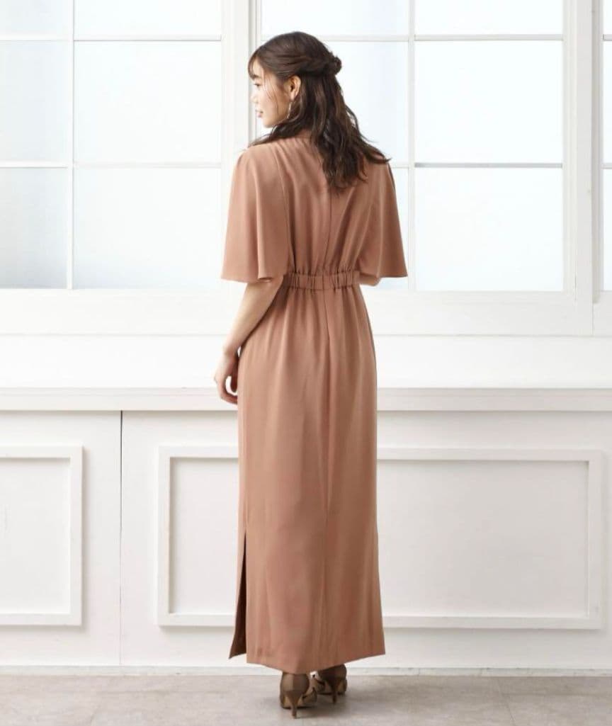 ケープスリーブ×スリットスカートスレンダーロングパーティードレス