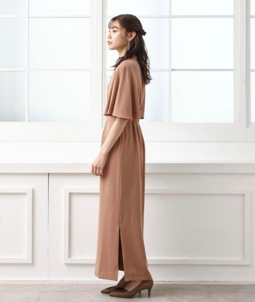 ケープスリーブ×スリットスカートスレンダーロングパーティードレス