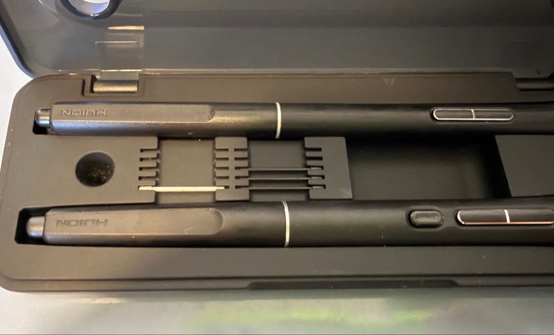 液タブHUION Kamvas Pro 19 ＋保護フィルム付き