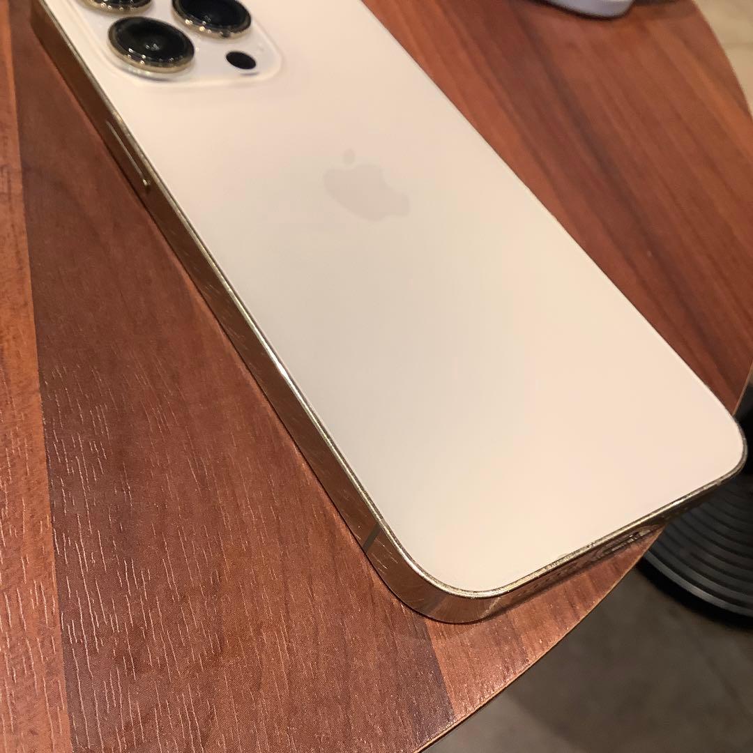 携帯電話本体 iPhone13pro 256G