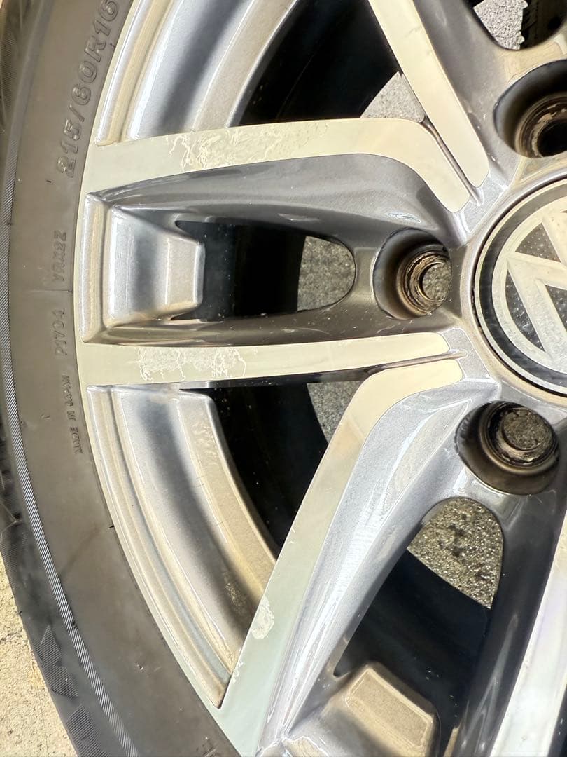 215/60R/16パサートb8 スタッドレスホイールセットブリザック vrx2