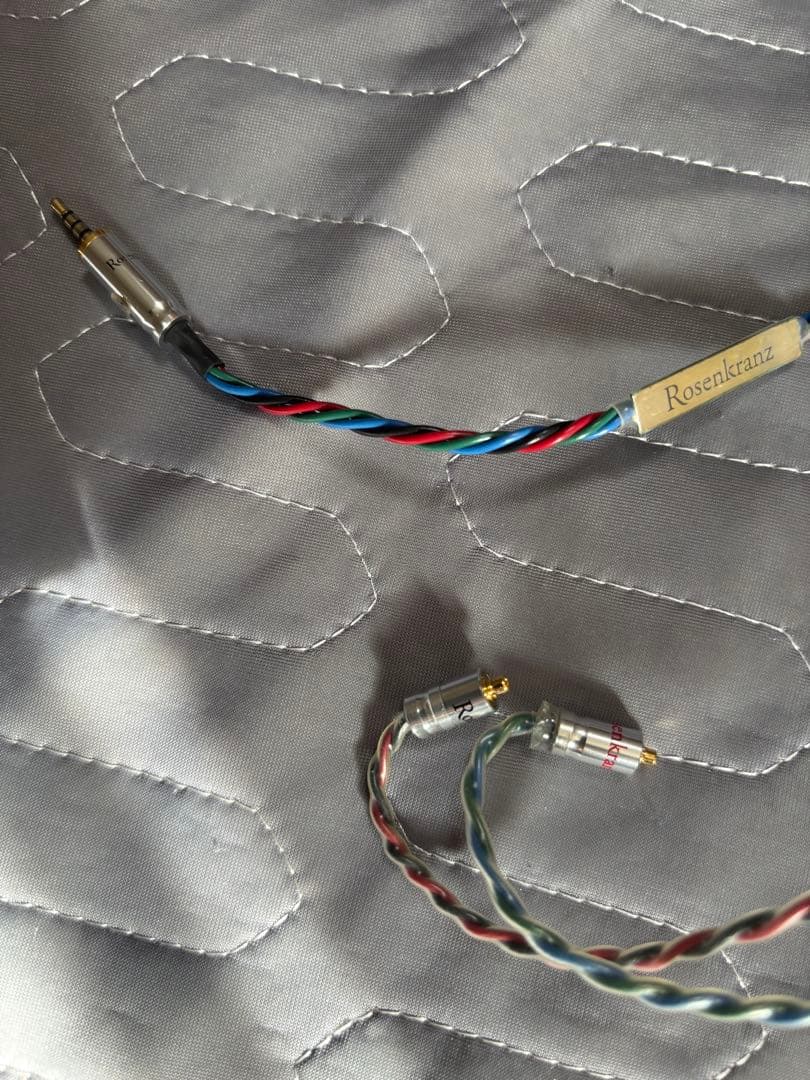 イヤホン Rosenkranz HP-RbBg MMCX 2.5mm cable