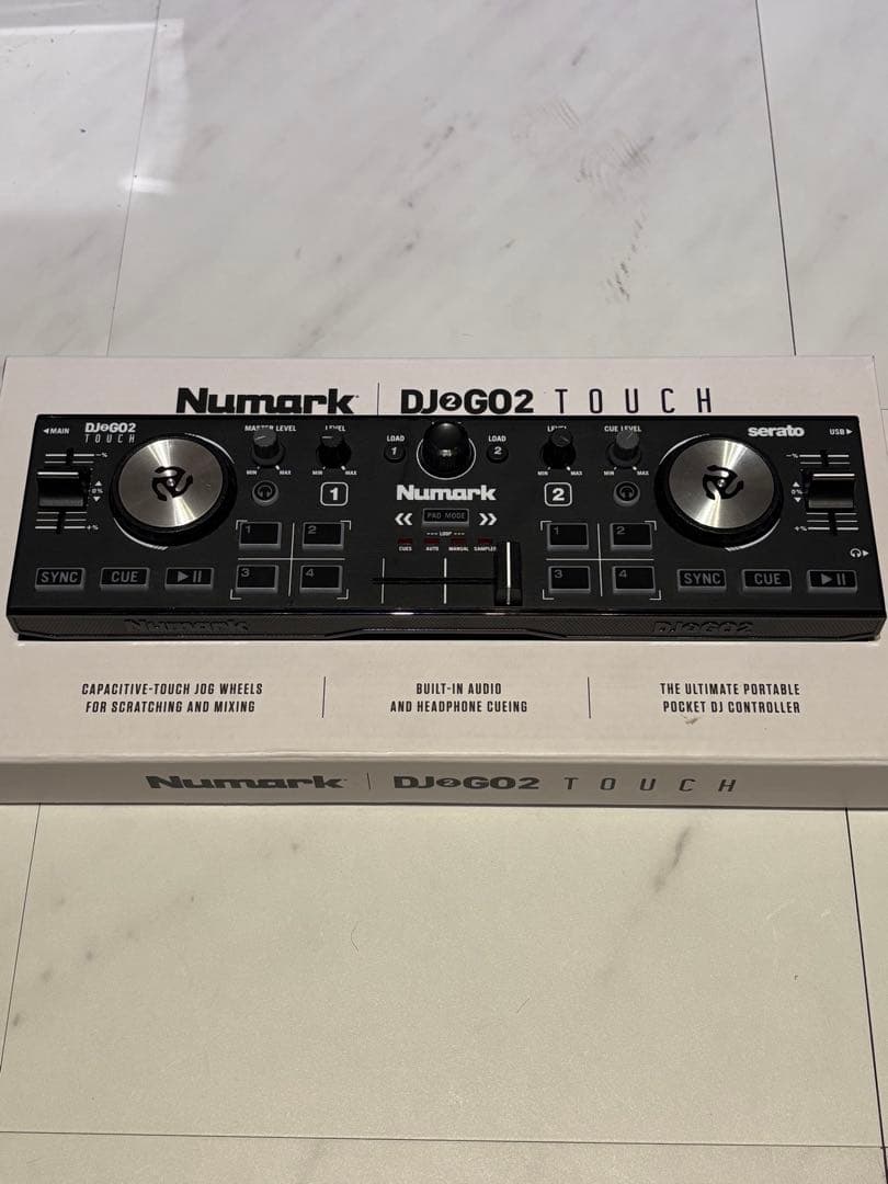 Numark DJ2GO2 コントローラー Lightning変換付き