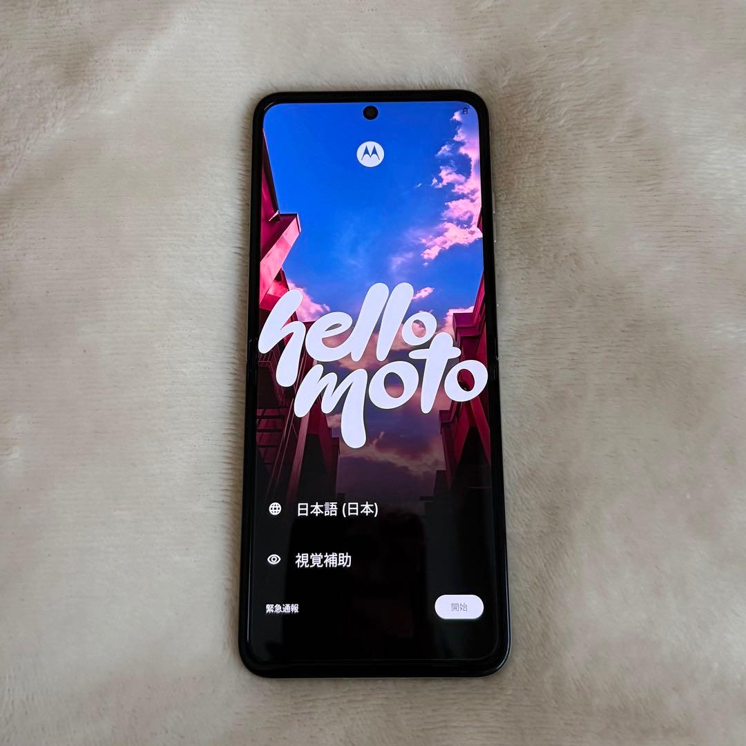 Motorola razr 60 SIMフリーモデル