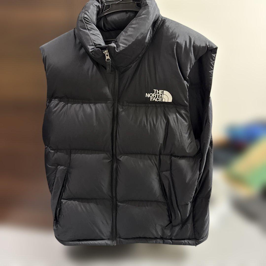 THE NORTH FACE フード付きダウンベスト 黒