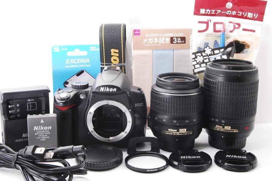 シャッター新品級 Nikon D5000 簡単操作！画面反転で自撮り撮影♪