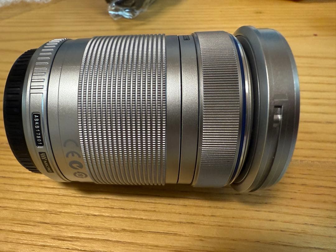 【美品】オリンパス M.ZUIKO DIGITAL 40-150mm シルバー