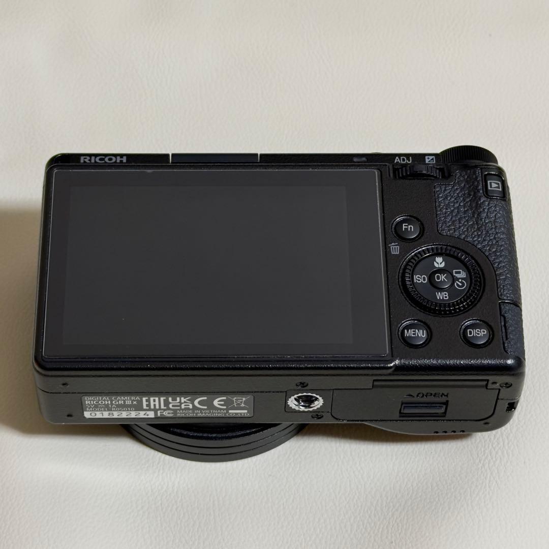 RICOH GRⅢxコンパクトデジタルカメラ美品