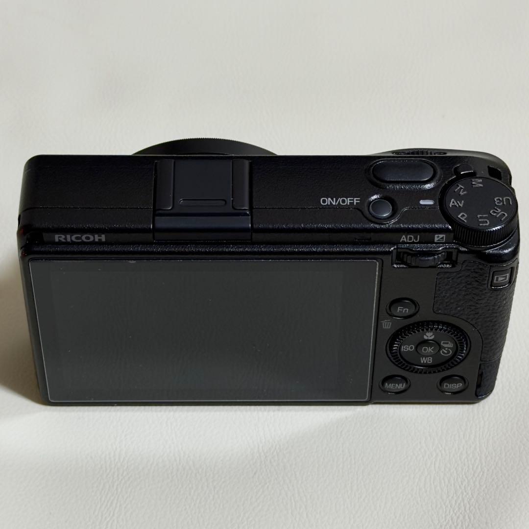 RICOH GRⅢxコンパクトデジタルカメラ美品