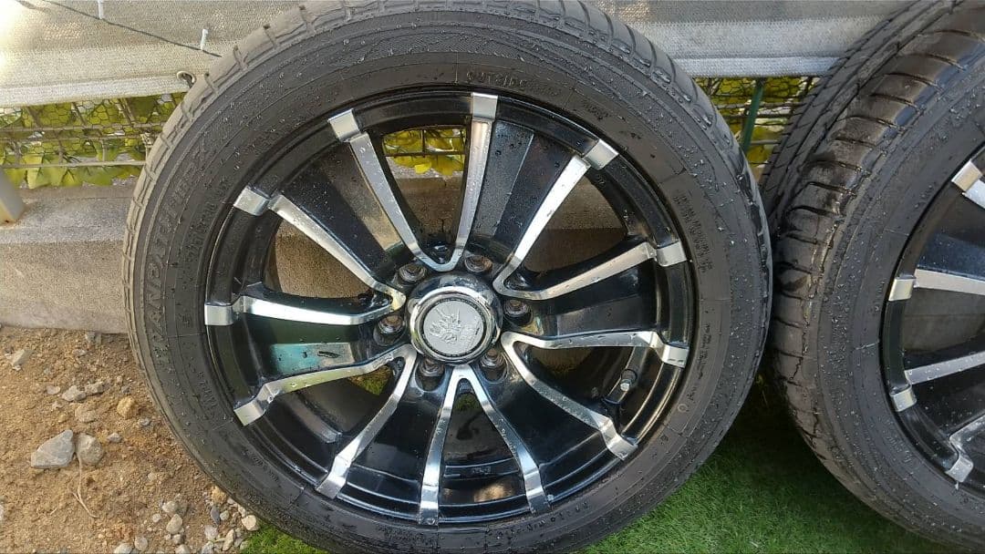 ハイエース18インチアルミセット　アドベンチャー