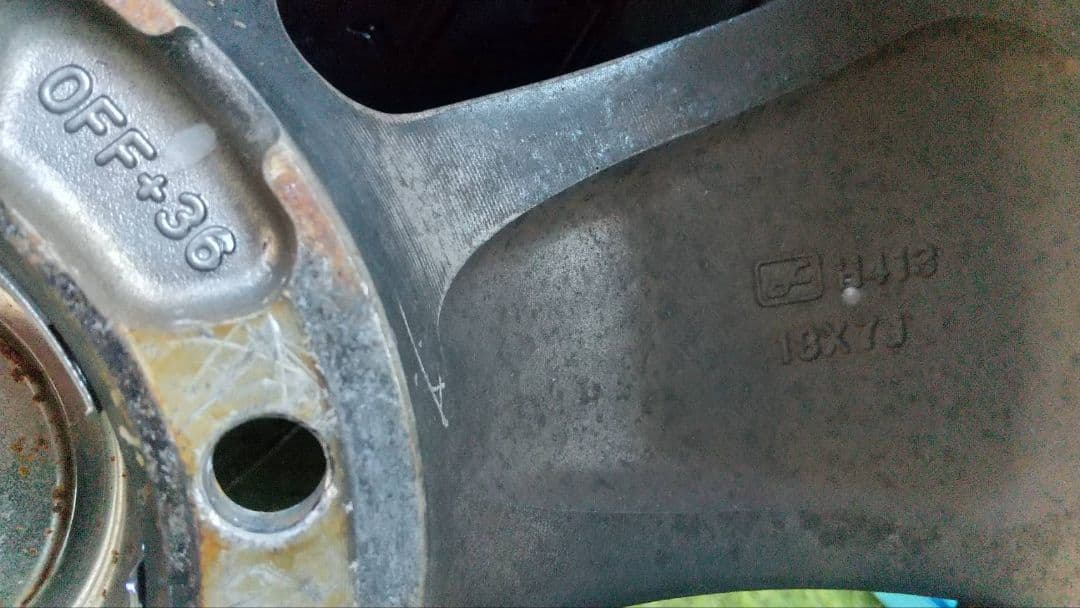 ハイエース18インチアルミセット　アドベンチャー