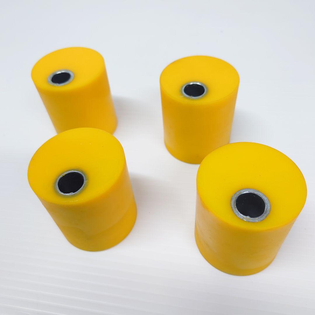 ジムニーJA22/JB23/64/74用キャスターブッシュ４個セット