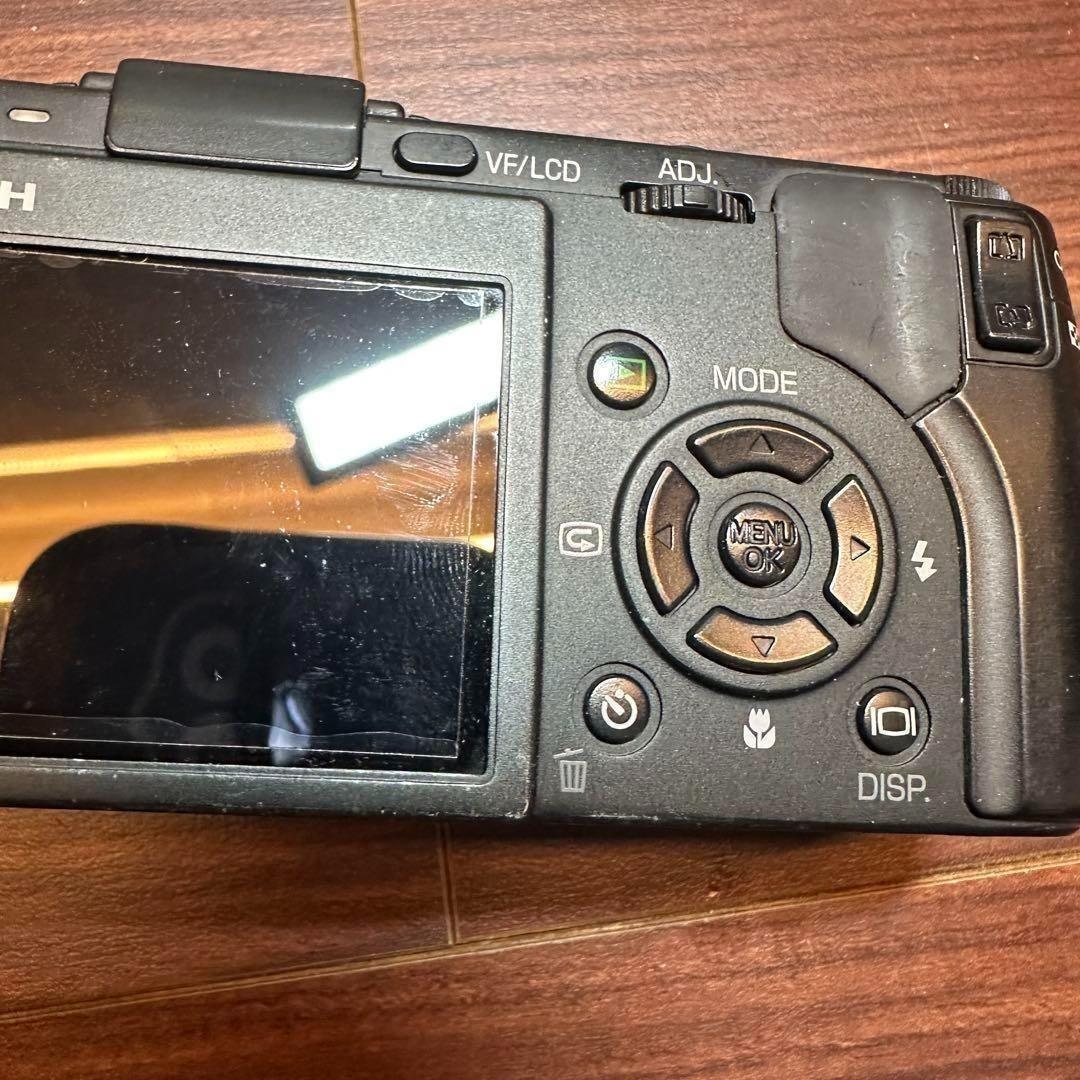 RICOH Caplio GX100 デジカメ 2437