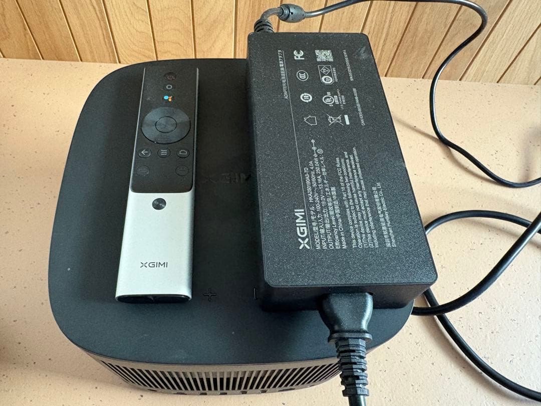 XGIMI HORIZON PRO 4k プロジェクター エクスジミー 本体