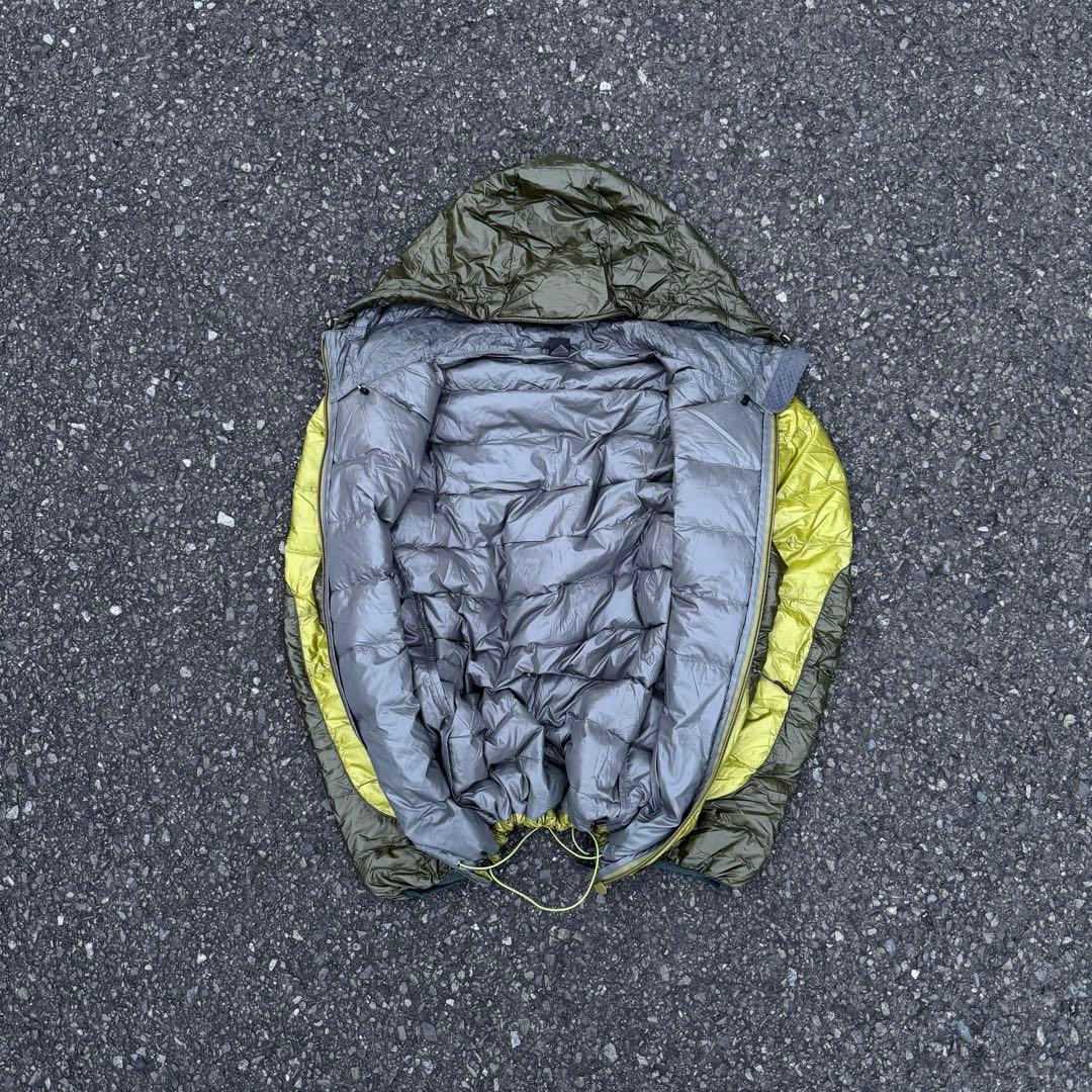 【ほぼ未使用✨】超軽量❗️montbell アルパインダウンパーカ グリーン　L
