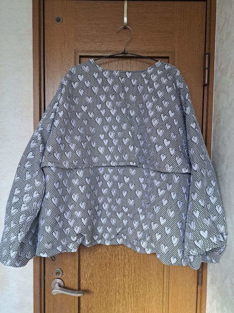 大きいサイズ 5 　シルバーハートハートバルーン袖リバーシブルBZ