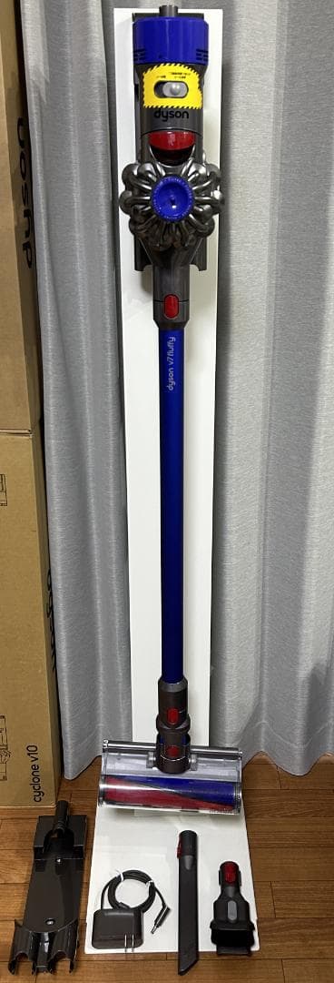 【美品】ダイソン dyson V7 fluffy 大容量新品バッテリー36分