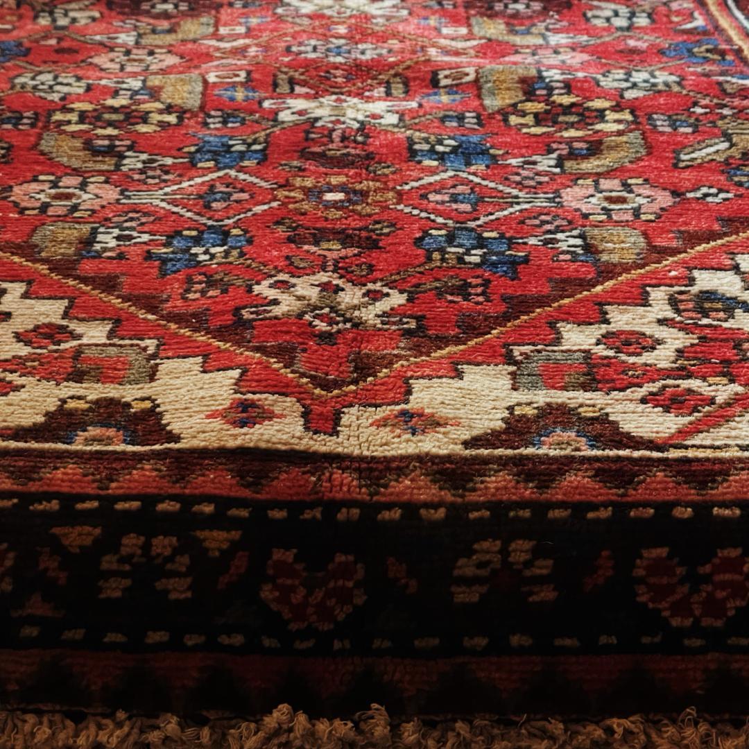 155×82〜90 アフガニスタン バルーチ族 手織りヴィンテージラグ 花と鳥