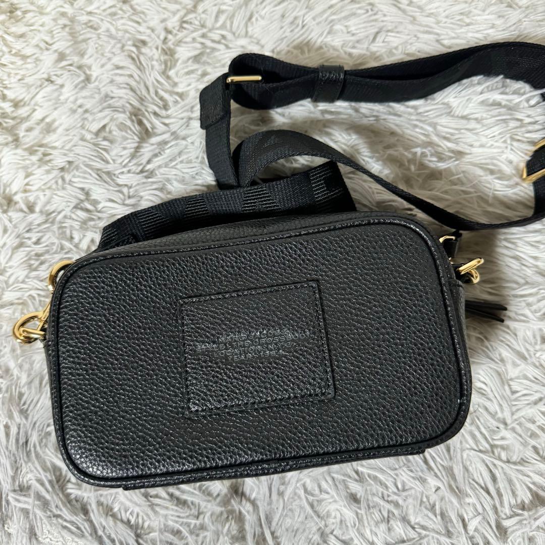 新品未使用✨MARC JACOBS the cross body bag 黒
