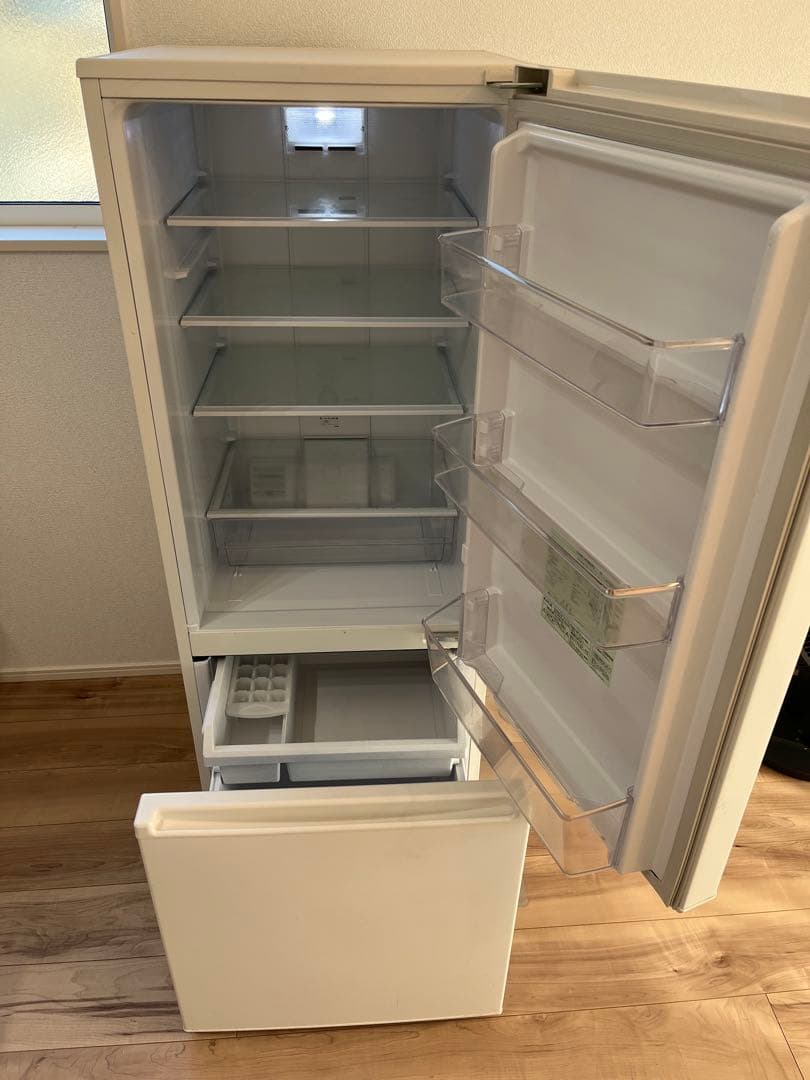 送料込み　アクア 冷蔵庫 201L 2022年製 AQR-20M ホワイト