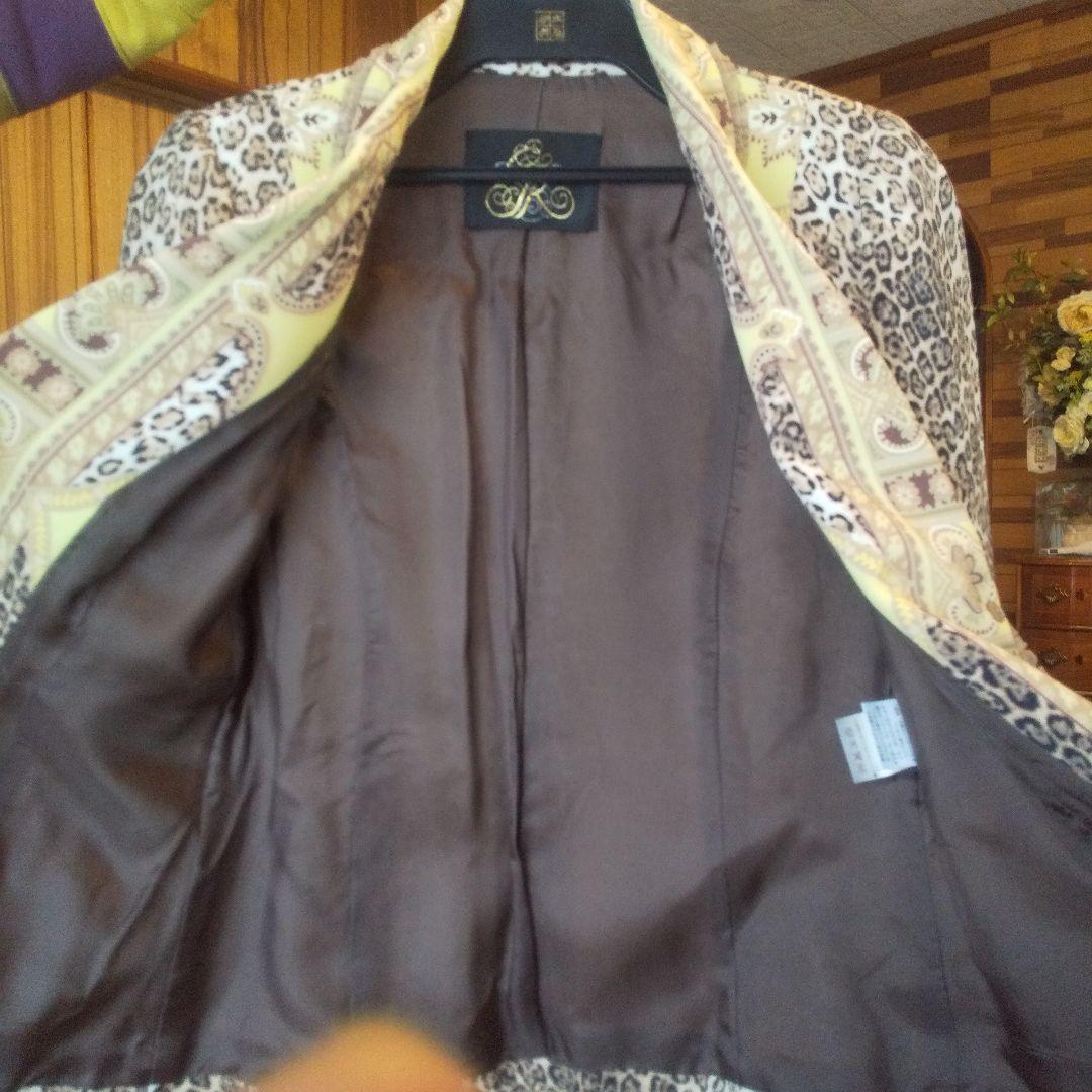 伊太利屋　ヒョウ柄 テーラードジャケット