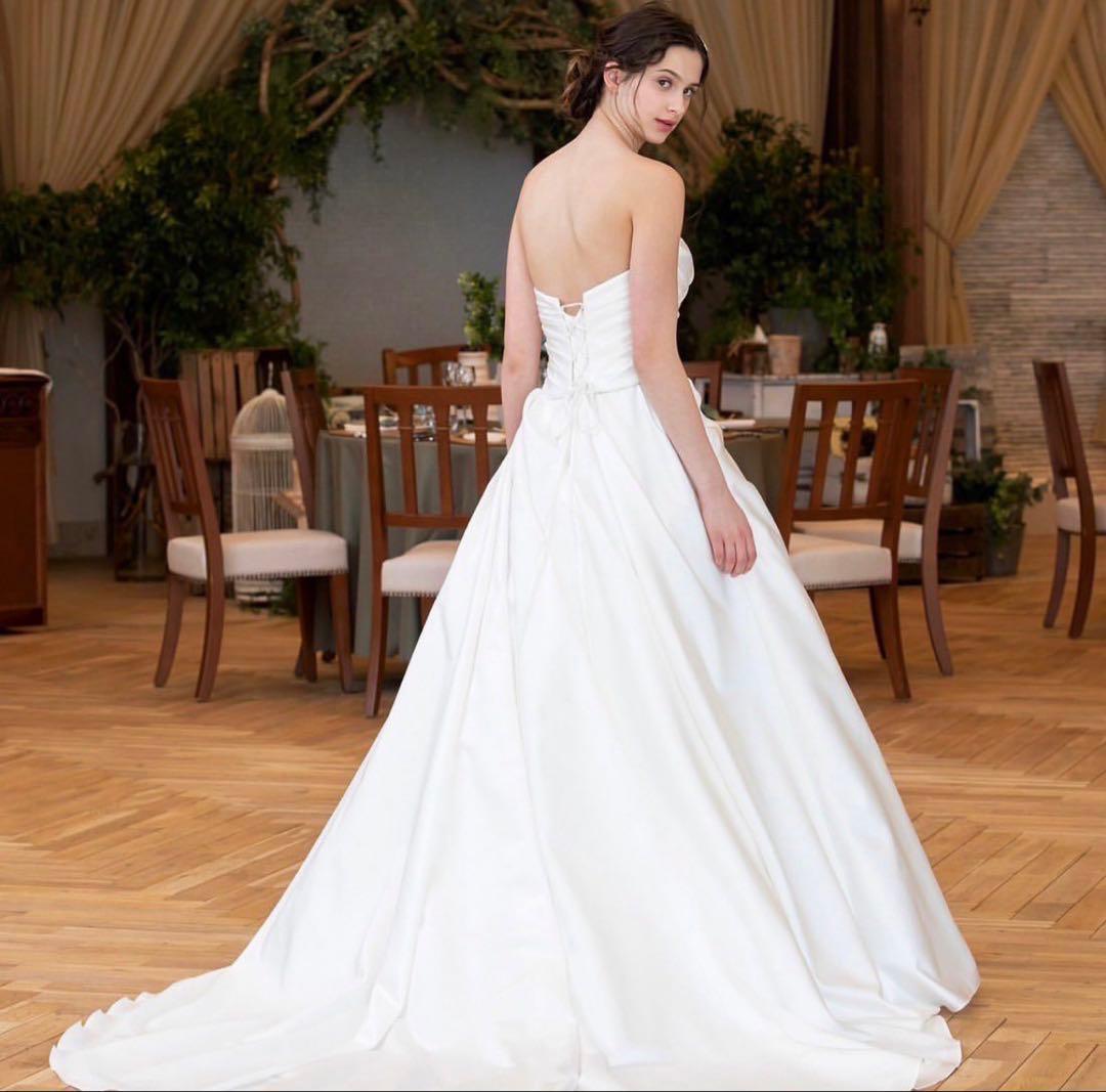 【ラッキー】ウェディングドレス　Aライン　2WAYタイプ