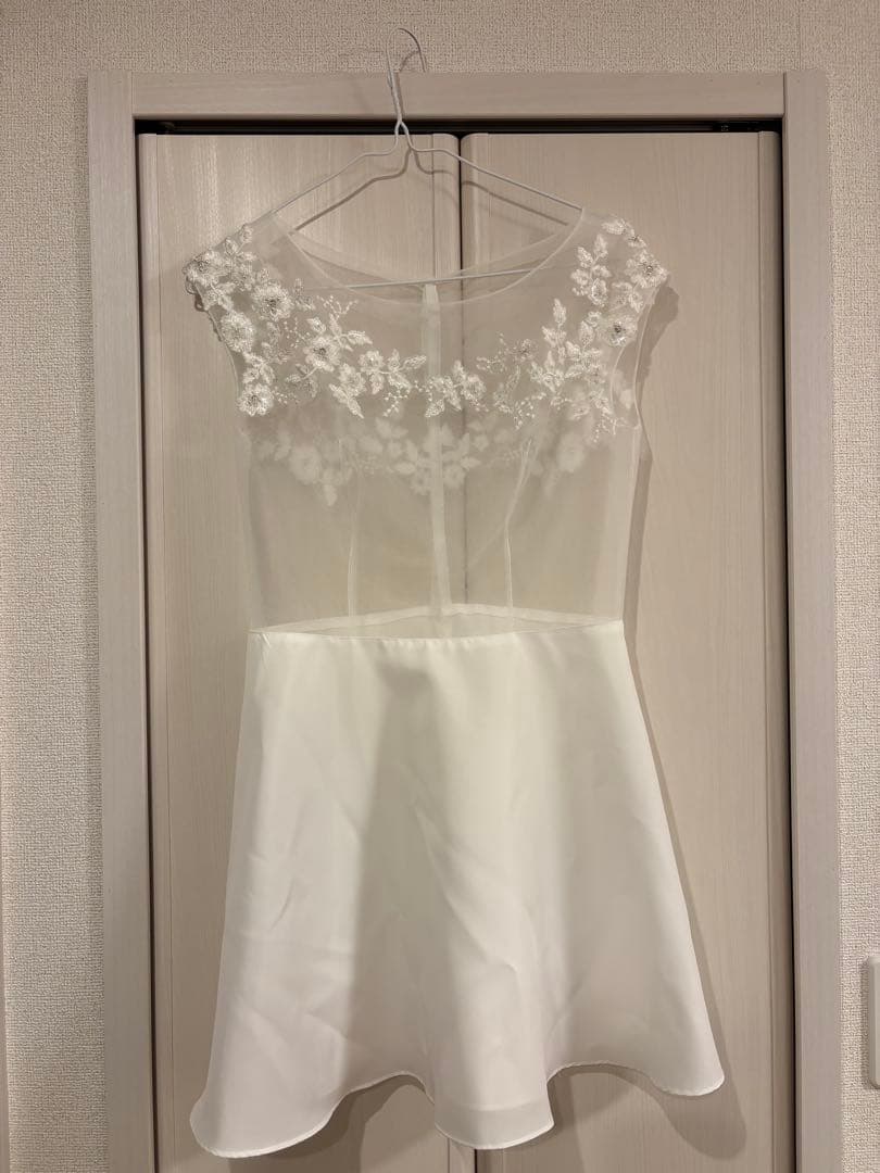 【ラッキー】ウェディングドレス　Aライン　2WAYタイプ